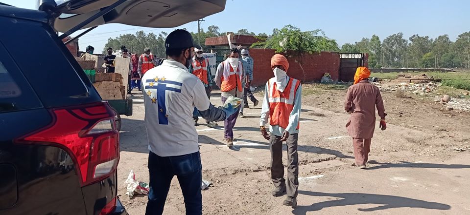 15th Distribution Drive at Sector 31,33,34,35,36,37,38,38W,41 & Ramdarbar Chandigarh on 21st May 2020 Drive Photo